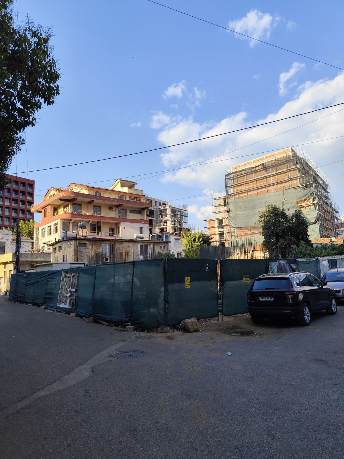 Godinë Banimi dhe Shërbimi 5-9 Kate, Rr. Mahmut Fortuzi/Vildan Luarasi, Tiranë — Sept. 16, 2026